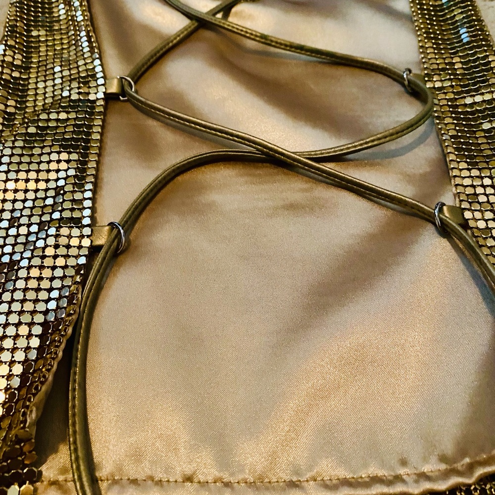 Gold Metal Top - Picture 10 of 10